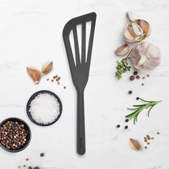 Platinum Silicone Fish Turner | Gray